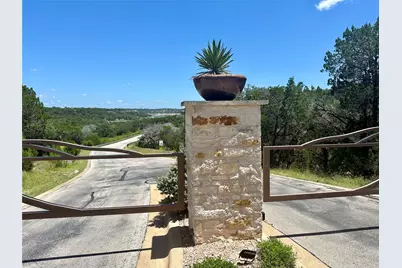 105 N Angel Light Drive, Spicewood, TX 78669 - Photo 10