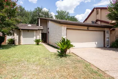 10907 Legends Lane, Austin, TX 78747 - Photo 1