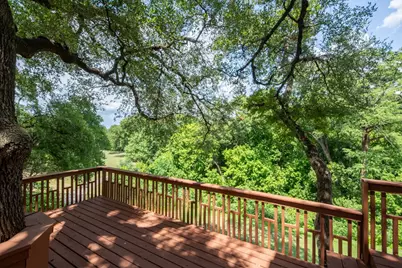 10907 Legends Lane, Austin, TX 78747 - Photo 32