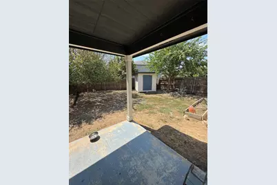 7637 Cayenne Lane, Austin, TX 78741 - Photo 18