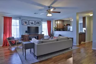 7637 Cayenne Ln, Austin, TX 78741 - Photo 4