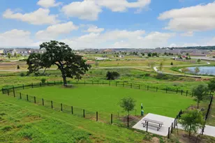 118 Periwinkle Ln, Bastrop, TX 78602 - Photo 10