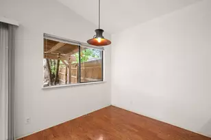 9001 Parkfield Dr, Austin, TX 78758 - Photo 12