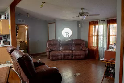 1766 Fm 2104, Paige, TX 78659 - Photo 4