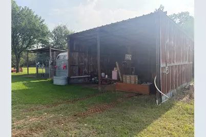 1766 Fm 2104, Paige, TX 78659 - Photo 14