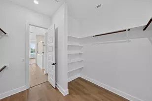 9104 The Ravine Wy, Austin, TX 78744 - Photo 10