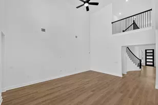 9104 The Ravine Wy, Austin, TX 78744 - Photo 4