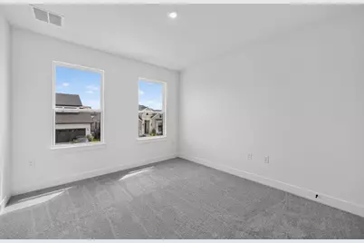 9104 The Ravine Way, Austin, TX 78744 - Photo 14