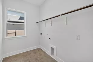9104 The Ravine Wy, Austin, TX 78744 - Photo 22