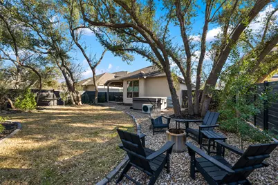 418 Raleigh Drive, Georgetown, TX 78633 - Photo 4