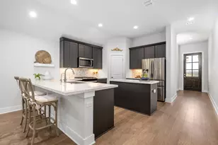 418 Raleigh Dr, Georgetown, TX 78633 - Photo 2