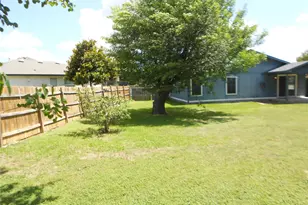 1810 Courtney Cove, Round Rock, TX 78664 - Photo 32