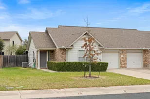 1011 Janae Ct, Georgetown, TX 78626 - Photo 2