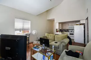 706 W 22nd St, Austin, TX 78705 - Photo 8