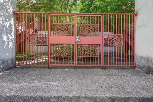706 W 22nd St, Austin, TX 78705 - Photo 16