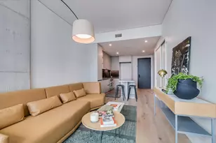 610 Davis St, Austin, TX 78701 - Photo 2