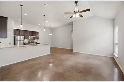 153 Joanne Loop #B, Buda, TX 78610 - Photo 14