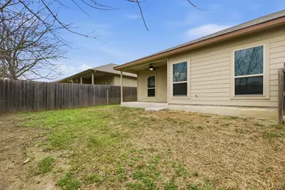 153 Joanne Loop #B, Buda, TX 78610 - Photo 6