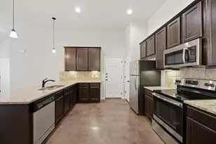 153 Joanne Loop, Buda, TX 78610 - Photo 2