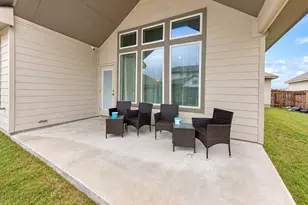 3739 Canby Oak Blf, Seguin, TX 78155 - Photo 22