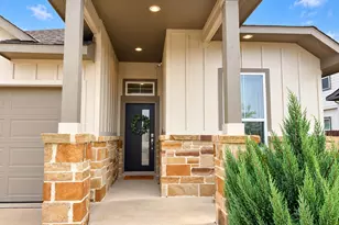3739 Canby Oak Blf, Seguin, TX 78155 - Photo 2