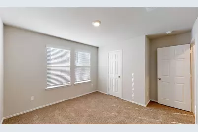 124 McNamara Court, Jarrell, TX 76537 - Photo 18