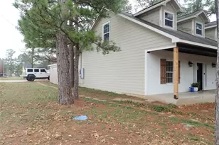 157 Tahitian Dr, Bastrop, TX 78602 - Photo 2