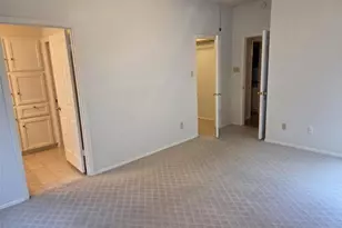 8111 Baywood Dr, Austin, TX 78759 - Photo 10