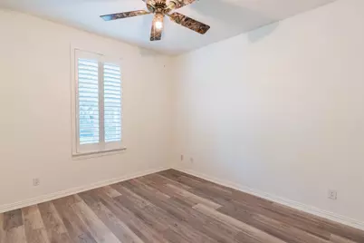 8605 Snowden Cove, Austin, TX 78729 - Photo 14