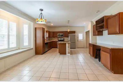 8605 Snowden Cove, Austin, TX 78729 - Photo 2