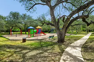 6426 Ira Ingram Dr, Austin, TX 78749 - Photo 32