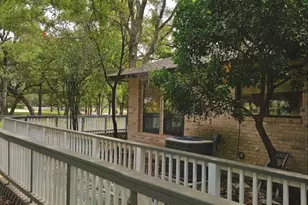 215 Serenada Dr, Georgetown, TX 78628 - Photo 2