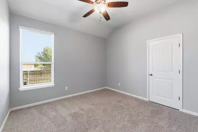 2508 Hilltop Divide Lane, Leander, TX 78641 - Photo 32