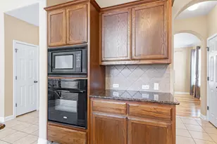 620 Middle Creek Dr, Buda, TX 78610 - Photo 14