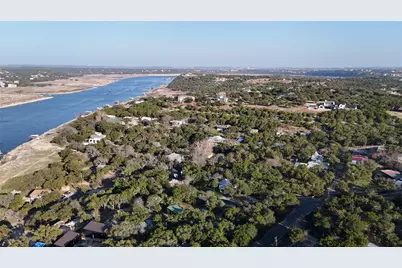 20823 Colorado Drive W, Spicewood, TX 78669 - Photo 28