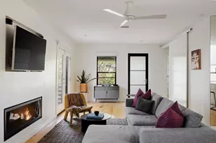 1601 Alameda Dr, Austin, TX 78704 - Photo 2