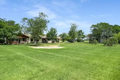 7 Brenda Lane, Round Rock, TX 78665 - Photo 16