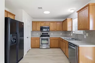 3774 Castle Rock Dr, Round Rock, TX 78681 - Photo 6