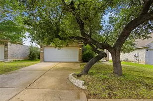 3774 Castle Rock Dr, Round Rock, TX 78681 - Photo 2