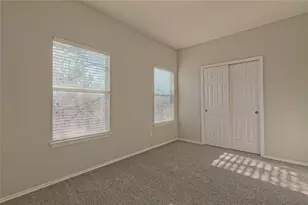1102 E 3rd St, Georgetown, TX 78626 - Photo 24