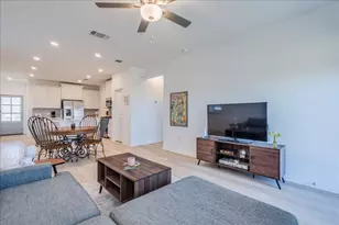 802 Papaya Dr, Buda, TX 78610 - Photo 6