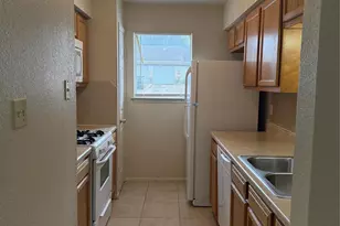 900 Sirocco Dr, Austin, TX 78745 - Photo 4