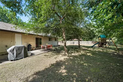 2307 Valley High Circle, Austin, TX 78744 - Photo 20