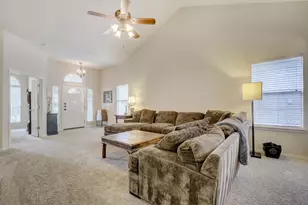 10312 Huxley St, Austin, TX 78748 - Photo 4