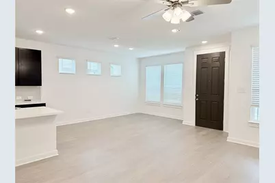 148 Hartson Drive, Taylor, TX 76574 - Photo 2