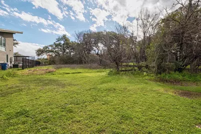 2421 S 5th Street, Austin, TX 78704 - Photo 20