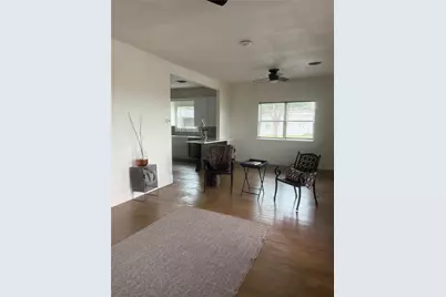 405 East College Street, Llano, TX 78643 - Photo 2