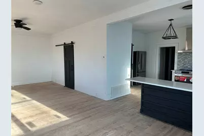 405 East College Street, Llano, TX 78643 - Photo 4