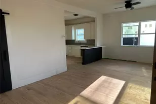 405 E College St, Llano, TX 78643 - Photo 22