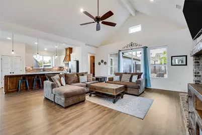 325 Charli Circle, Liberty Hill, TX 78642 - Photo 4